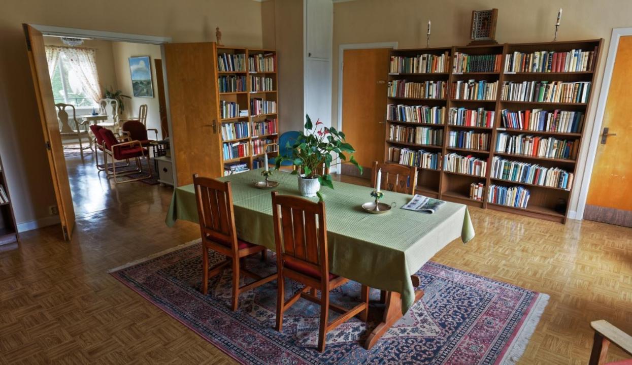 Birgittagarden - Gaesthem - Birgittasystrarna Bed and Breakfast Falun Exteriör bild